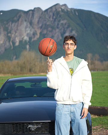 Bball4